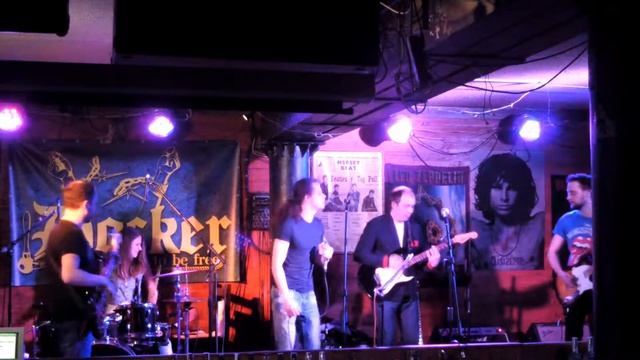 Brown sugar. The One Gogh Band live in Docker. смотреть онлайн