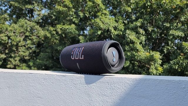 JBL Charge 5 Bass Test смотреть онлайн