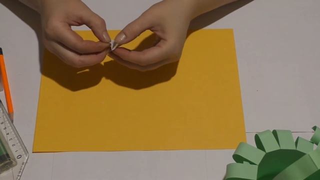 Корзина с цветами - сюрприз для мамы. Поделка своими руками. смотреть онлайн