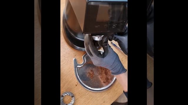 피오렌자또 F64E 그라인더 분해 청소 풀영상 смотреть онлайн
