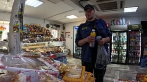 Кафе ветерок вытащили машину, сразу в дтп. Тяжёлый путь на работу. Семёна избили. Сечин, Садовник'