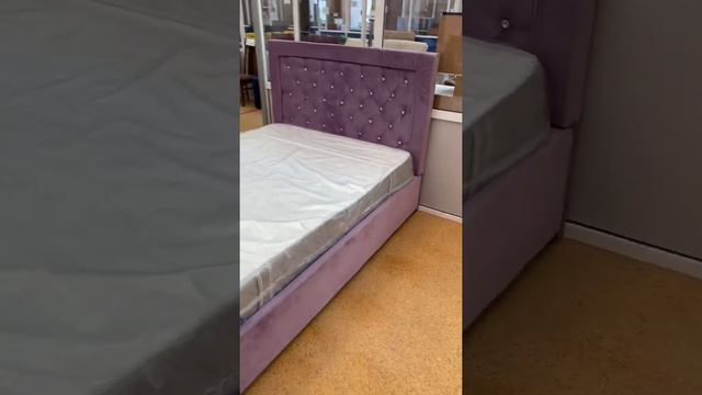 Кровать интерьерная Барселона смотреть онлайн