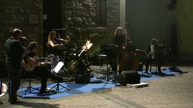 Nubes De Tango - Libertango смотреть онлайн