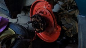 Замена тормозных колодок стояночного тормоза Subaru Impreza