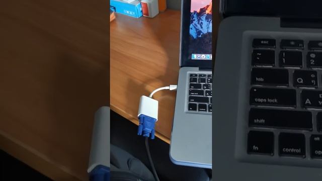 การต่อ Macbook Pro / Air เข้าจอมอนิเตอร์พร้อมตั้งค่า