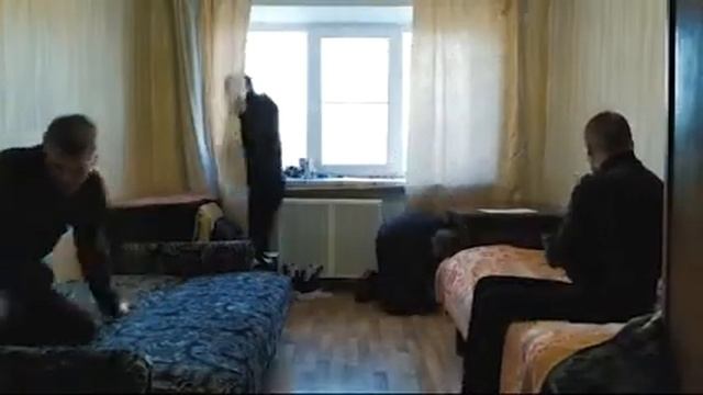 Шумные соседи смотреть онлайн