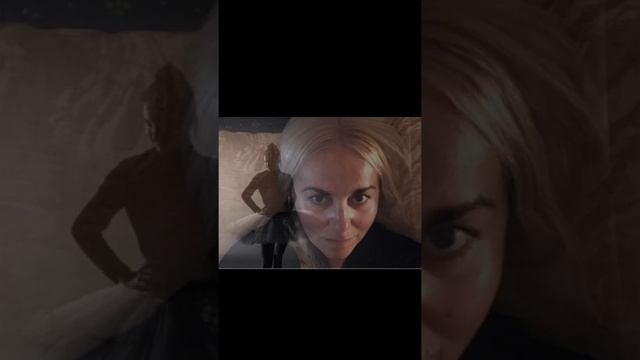 Омар Хайям «Когда уходите на пять минут», читает Виктория Лова смотреть онлайн