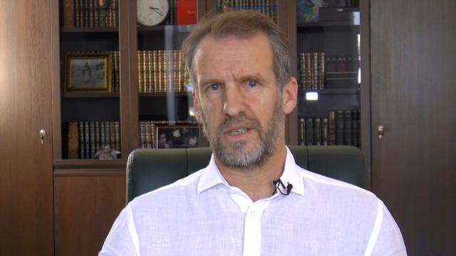 Поправки к Конституции России 2020. Дмитрий Казаков - О трансгуманизме смотреть онлайн