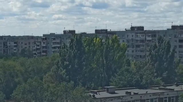 (Переснято) Модернизированный лифт МЛЗ (1976), г/п 320 кг, V=0,71 м/с (ул Школьная, 38, г Запорожье смотреть онлайн