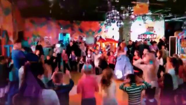 31 июня - впереди планеты всей (Created with @Magisto) смотреть онлайн