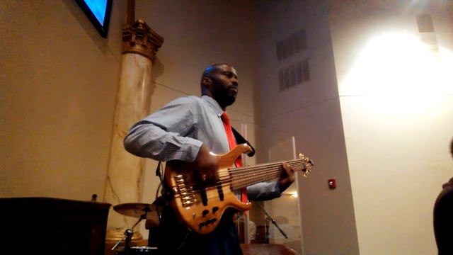 Ibanez btb7, Vergis bass смотреть онлайн