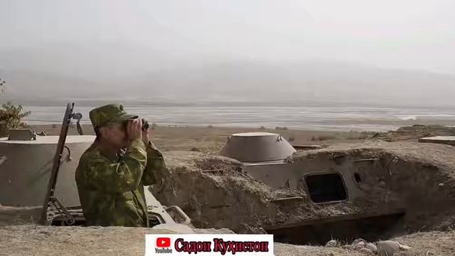 Граница Кыргызии и Таджикистана стягивает бронетехнику ТАДЖИКИСТАН 🇹🇯 смотреть онлайн