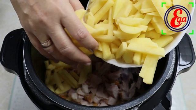 Очень вкусный гороховый суп с копченой курицей в мультиварке смотреть онлайн