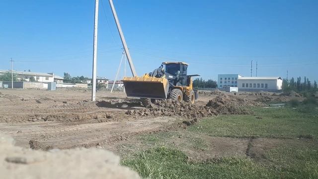 Ускоренная работа 2.5х планировка участок| погрузчик xcmg смотреть онлайн