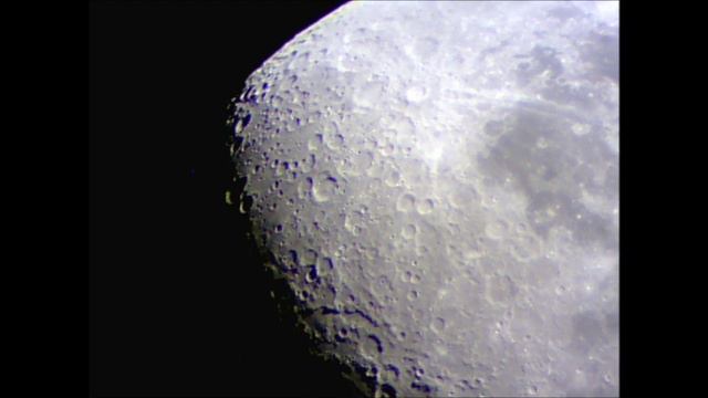 Moon With Meade StarNavigator 102mm Refractor Telescope
