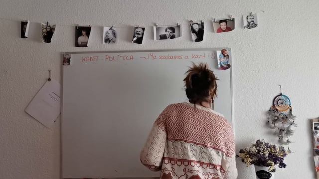 Kant 9: Política смотреть онлайн