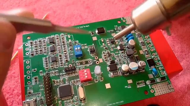 Термовоздушная паяльная станция ELEMENT 858 смотреть онлайн