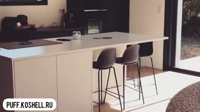 Кресло и Пуф в дизайнерском интерьере смотреть онлайн