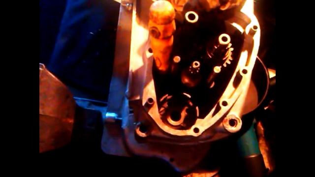 Как сборка коробки передач на мотоцикл Иж Планета 3,4 смотреть онлайн