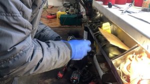 VW Touareg. Моторчик (сервопривод) раздаточной коробки. Разборка и проверка.