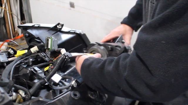 INSTALL LED EAGLE H4 HEADLIGHTS SKI-DOO + SHOOTOUT TEST смотреть онлайн