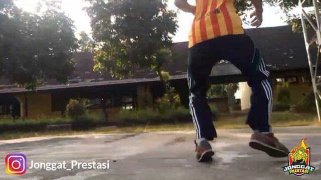 LATIHAN FISIK DAN TEKNIK | OLAHRAGA BELADIRI | KARATE смотреть онлайн