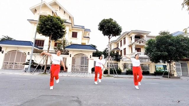 Shuffle dance Nước mắt hoa mai nguồn China смотреть онлайн