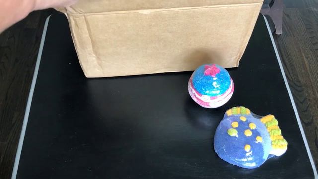 MOON’S HARVEST– 2nd Summer Bath Bomb Haul & Unboxing **STARS & STRIPES & UNICORN WAFFLE BATH BOMB смотреть онлайн