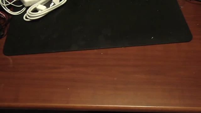 MacBook Pro Unboxing (13.3 Inch 2.4GHz Core 2 Duo) смотреть онлайн