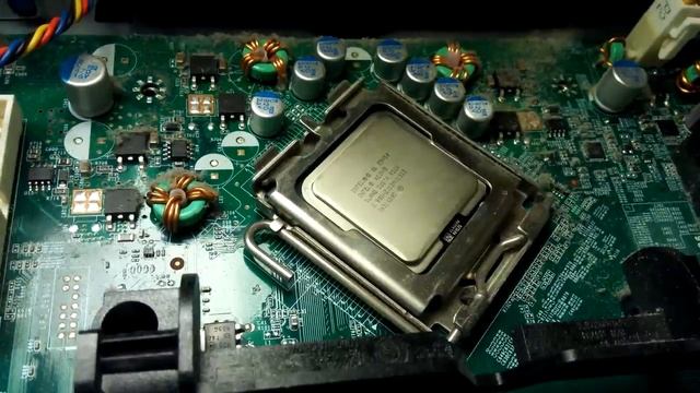 Upgrading a Core 2 Duo Optiplex to a Quad Core Xeon E5450 смотреть онлайн