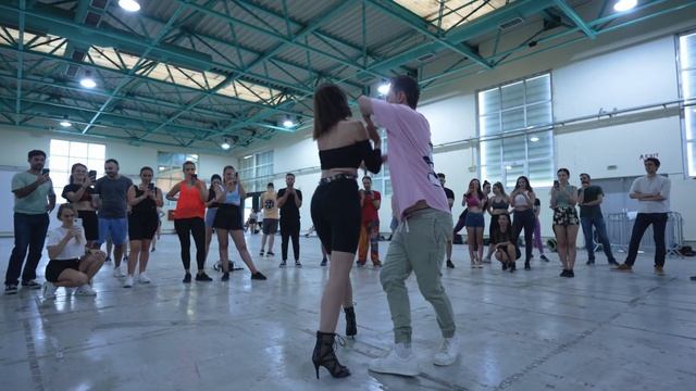 Luigi y Steffi 'Bachata Social Combinations' ? Workshops | Sensual Summer Weekend 2023 смотреть онлайн