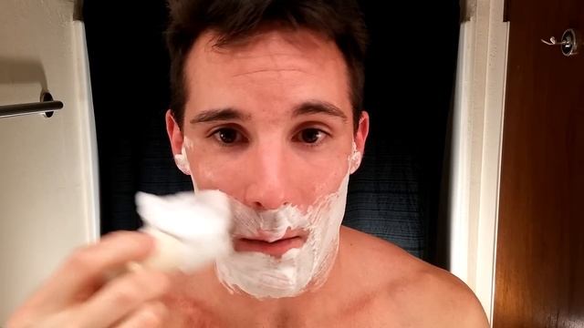 How to shave with a disposable razor! Detailed instructions смотреть онлайн