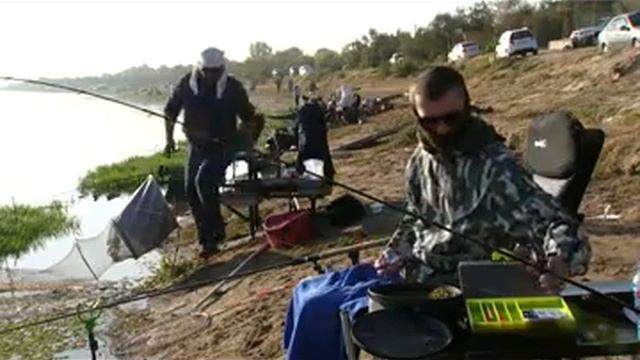 Рыбалка на Сырдарье... турнир по ловле фидером! место проведения Арена смотреть онлайн