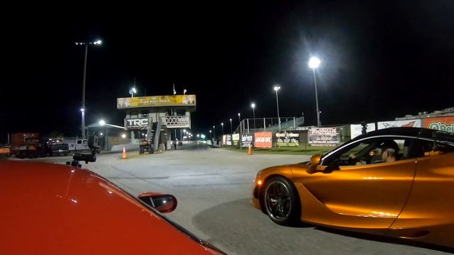1,000 HP Ford GT Twin Turbo vs McLaren 720S Roll Racing смотреть онлайн