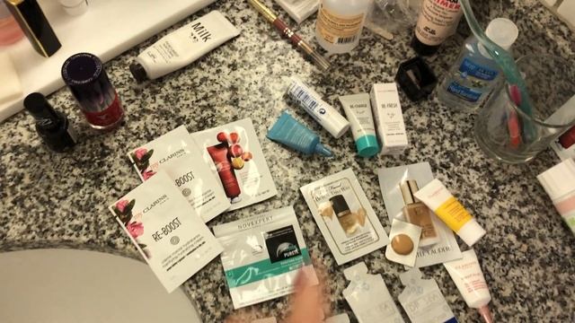 Средства для ухода за собой. пробники в отель смотреть онлайн