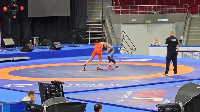 Первенство России до 18 .Греко-римская борьба г.Самара . смотреть онлайн