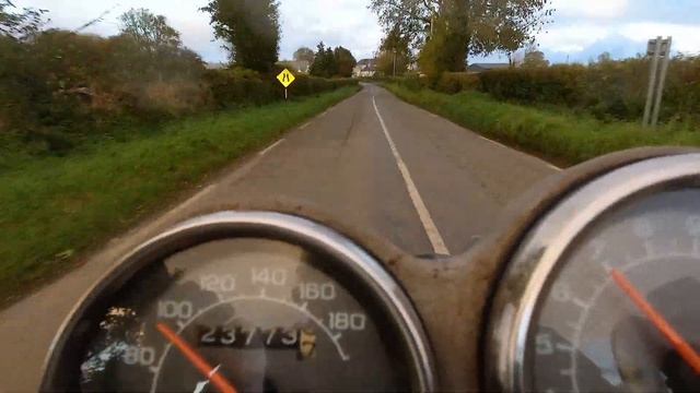 HONDA SUPERMAGNA V4 Raw Sound | Country Roads Ireland смотреть онлайн