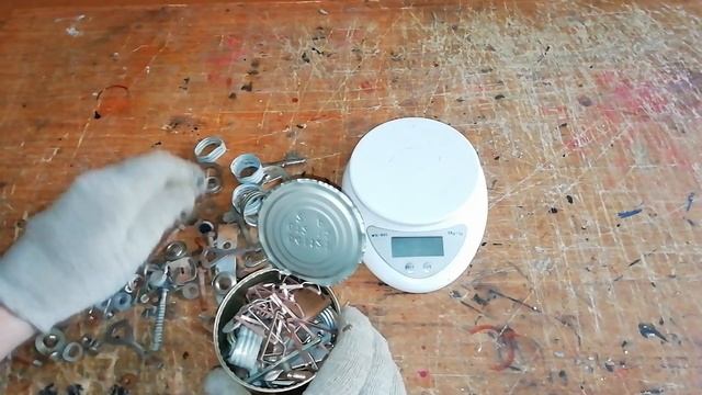 Сколько по весу металла в консервной банке? смотреть онлайн