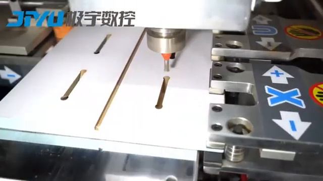 Сверлильно-присадочный центр с ЧПУ JIYU CD-612-2 смотреть онлайн
