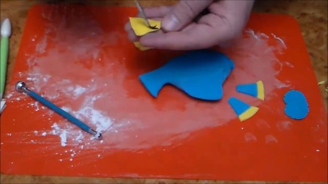 Как слепить рыбку Дори. МК. смотреть онлайн
