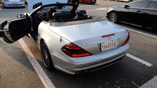 Mercedes SL 55 AMG R230 exhaust sound смотреть онлайн