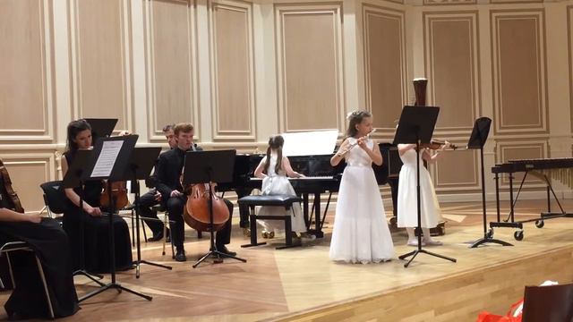 София Шумкова (7 лет,флейта) смотреть онлайн