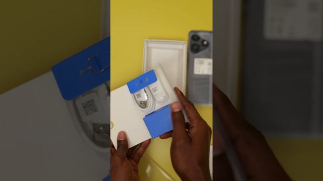 Tecno Spark 10 Pro Unboxing ASMR смотреть онлайн