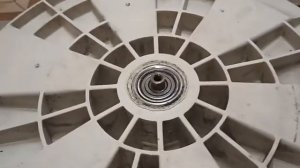 Стиральная машина Gorenje WS 53Z115 замена подшипников и сальника барабана.