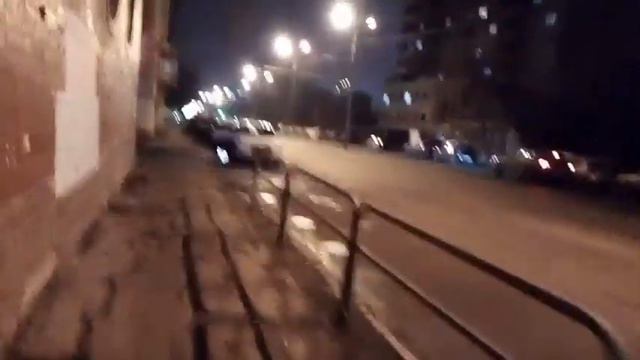 ВЛОГ: БЛЕСК И УБОГОСТЬ ПРЕДНОВОГОДНЕЙ САМАРЫ // САМАРСКИЕ КРЕСТЫ??// ПРОГУЛКА смотреть онлайн