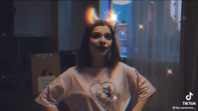 ахаха токо мне этот чувак мне не нравится ты мне тоже и что? смотреть онлайн