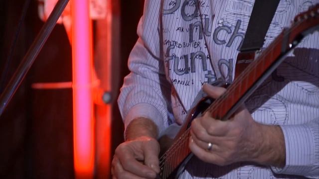 Barclay James Harvest Live in Concert at Metropolis Studios 2012 смотреть онлайн