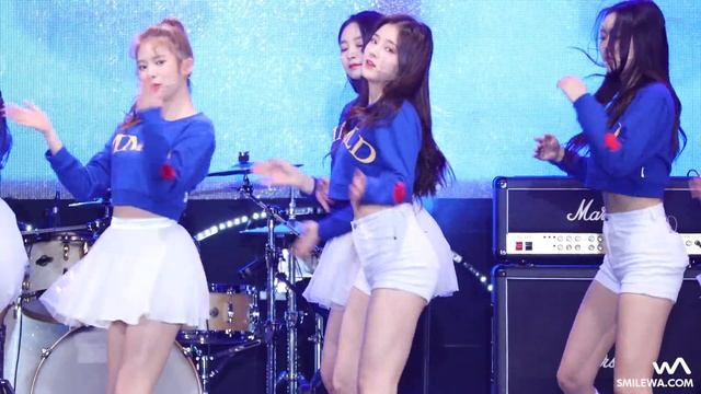 180331 모모랜드 (MOMOLAND) '뿜뿜' 낸시 직캠 @평창 넘어 세계로 4K Fancam  By -wA-