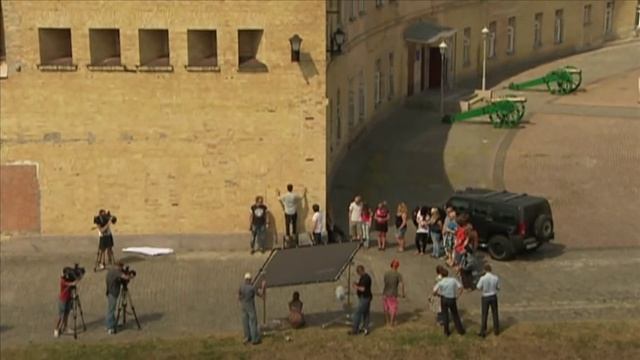 Братья Сафроновы - Сквозь стену ("Украина Чудес") смотреть онлайн