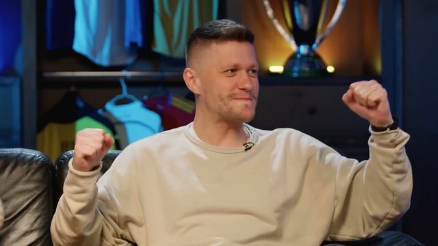 Валік Міхієнко: Ліверпуль, футбольні підкати, Зирянов і Кварцяний | Небезпечна передача #4 смотреть онлайн